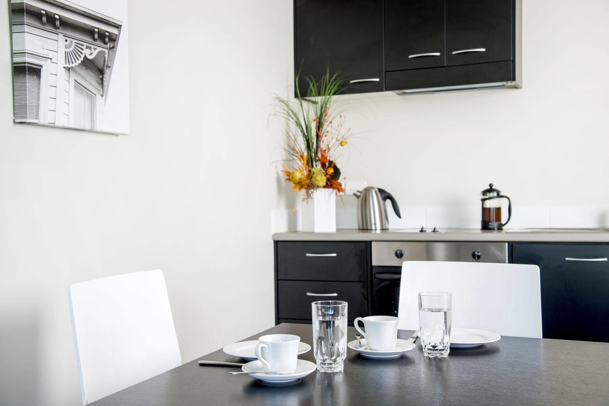 Quest Ponsonby Serviced Apartments Окленд Экстерьер фото