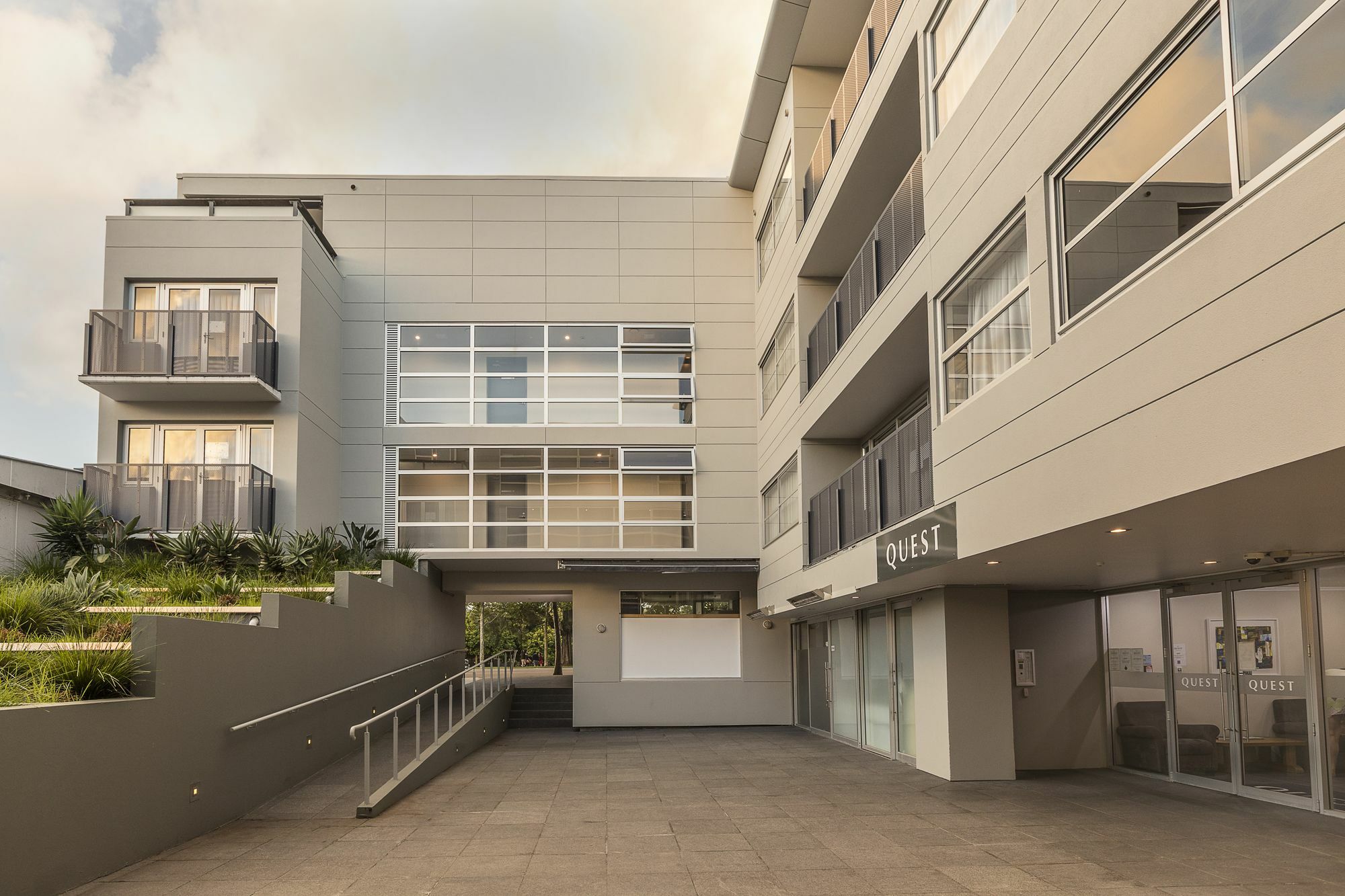 Quest Ponsonby Serviced Apartments Окленд Экстерьер фото